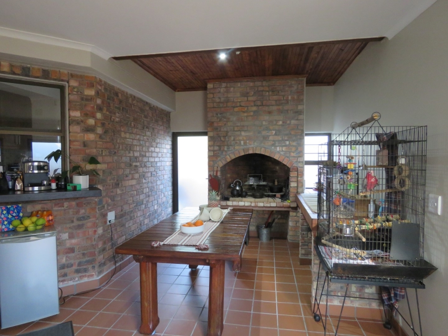 3 Bedroom Property for Sale in Seafield Eastern Cape